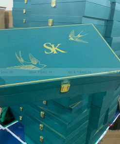 xưởng sản xuất hộp cứng